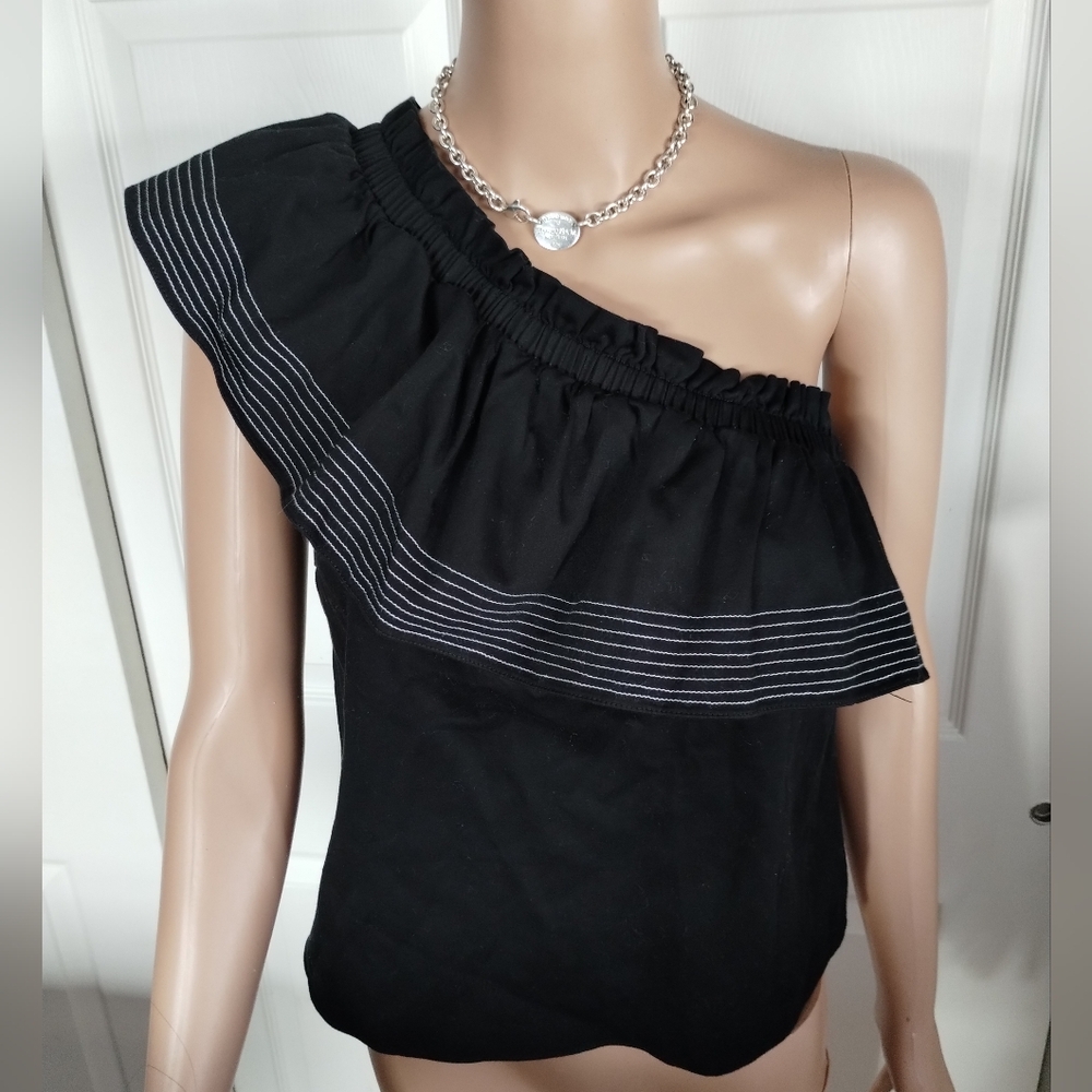 Intermix Black One-Shoulder Top Medium